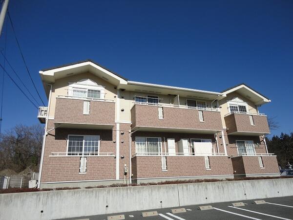 韮崎市藤井町南下條のアパート