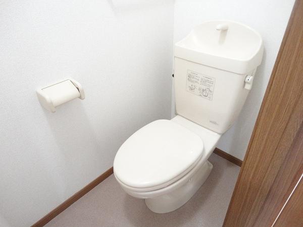 甲府市下飯田２丁目のアパート
