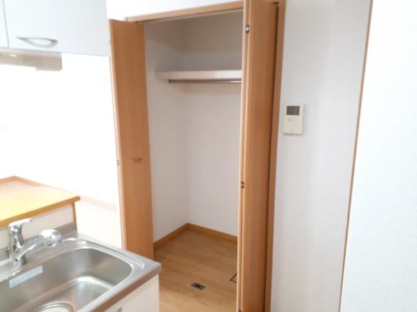甲府市池田１丁目のアパート