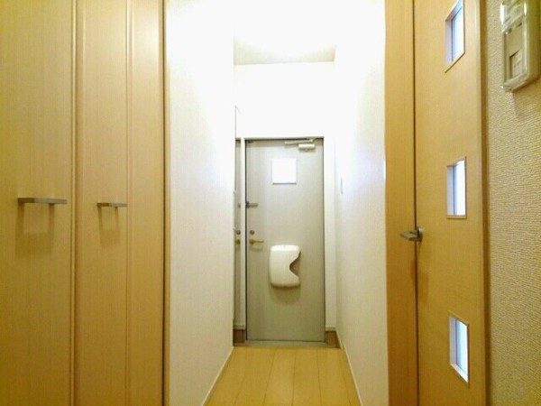 甲府市青葉町のアパート