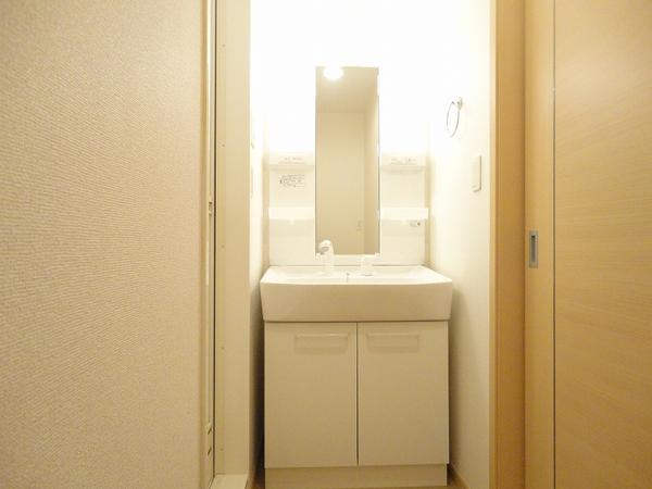 南アルプス市上今諏訪のアパート