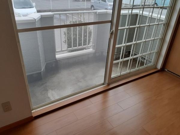 甲府市大里町のアパート
