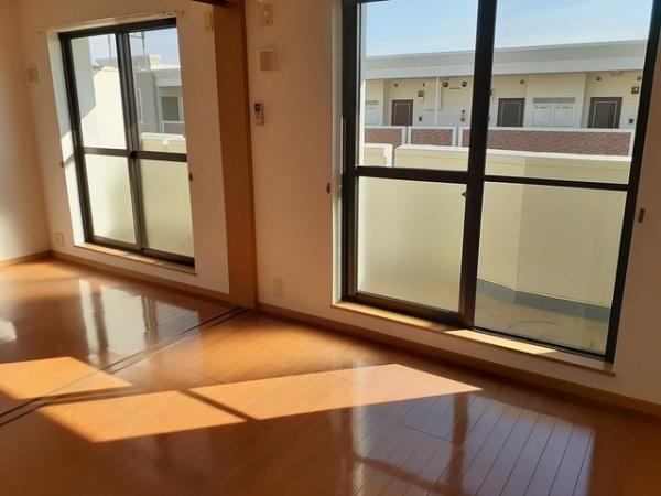甲斐市西八幡のマンション