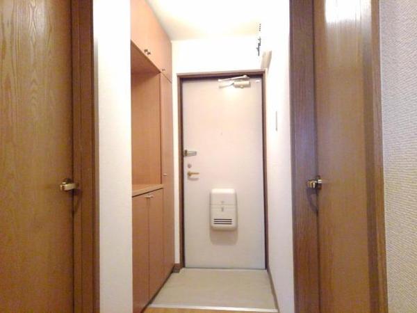 甲府市長松寺町のマンション