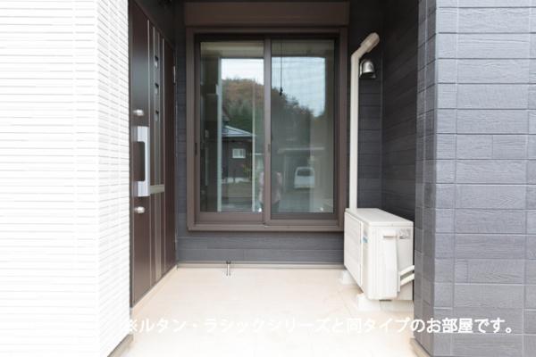 ヒカルサ　甲府城東