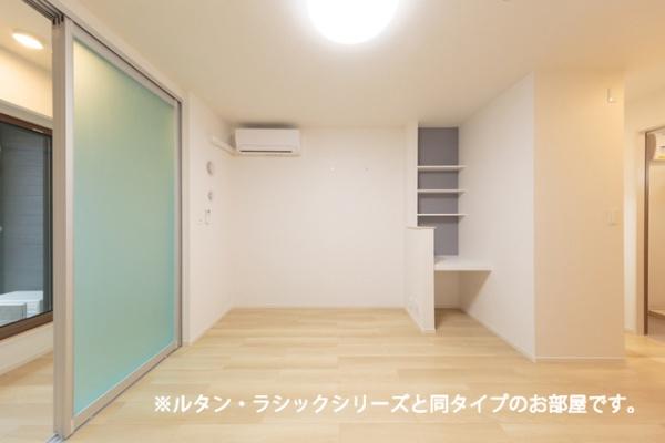 ヒカルサ　甲府城東