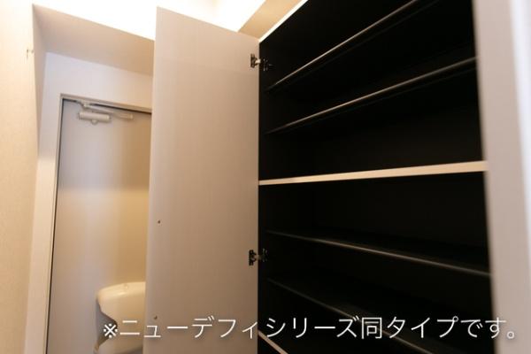 南アルプス市小笠原のアパート