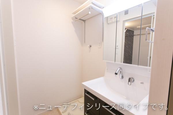 南アルプス市小笠原のアパート