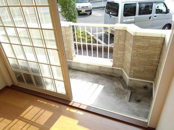 甲府市大里町のアパート