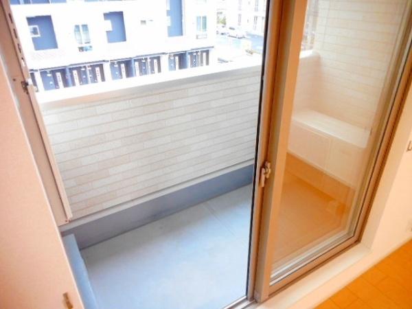 甲府市上石田２丁目のアパート
