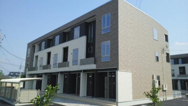 甲府市上石田２丁目のアパート