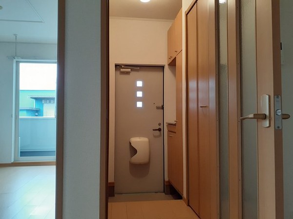 南アルプス市西南湖のアパート
