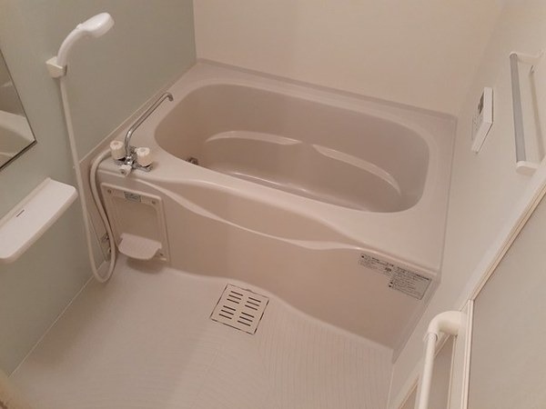 南アルプス市西南湖のアパート