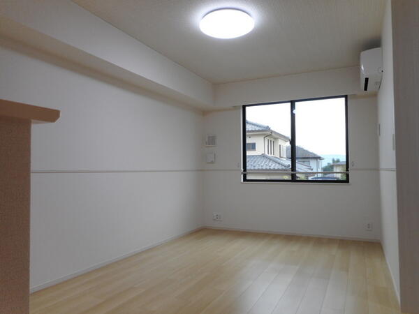 甲斐市島上条のアパート