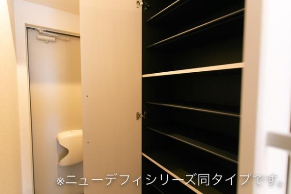 南アルプス市小笠原のアパート