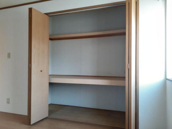 甲斐市中下条のアパート