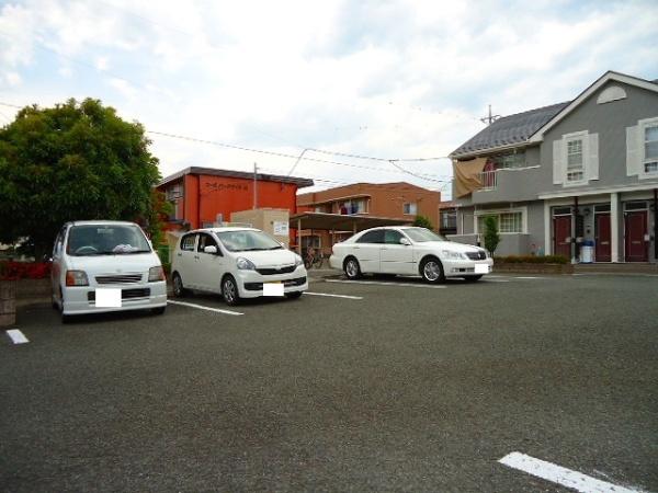 甲斐市中下条のアパート