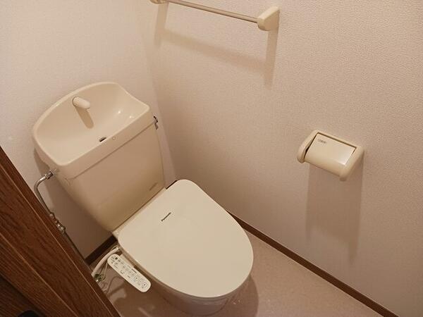 甲斐市中下条のアパート