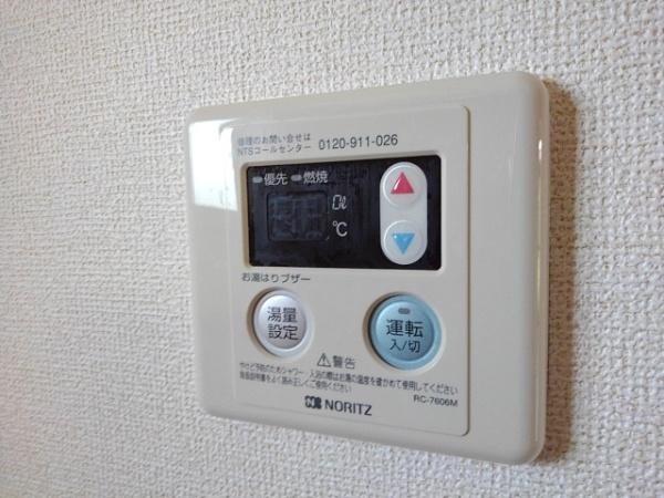 笛吹市春日居町鎮目のアパート
