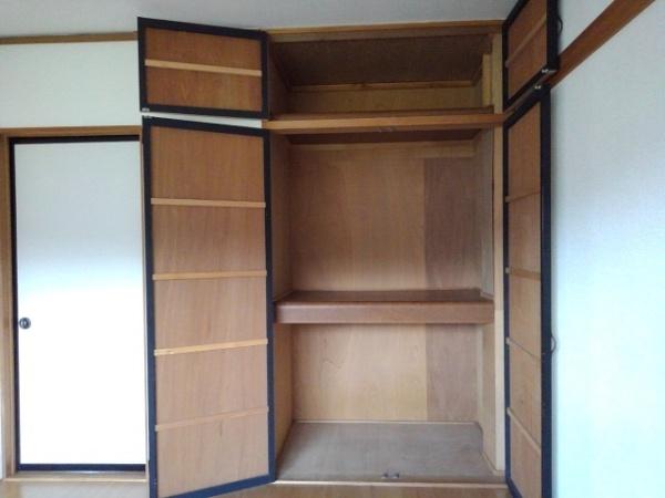 笛吹市春日居町鎮目のアパート