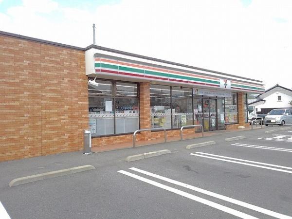 笛吹市春日居町鎮目のアパート