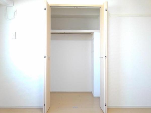 甲斐市富竹新田のアパート