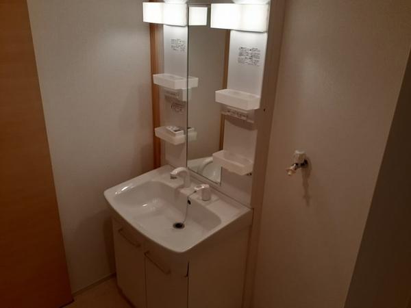 甲府市住吉４丁目のアパート