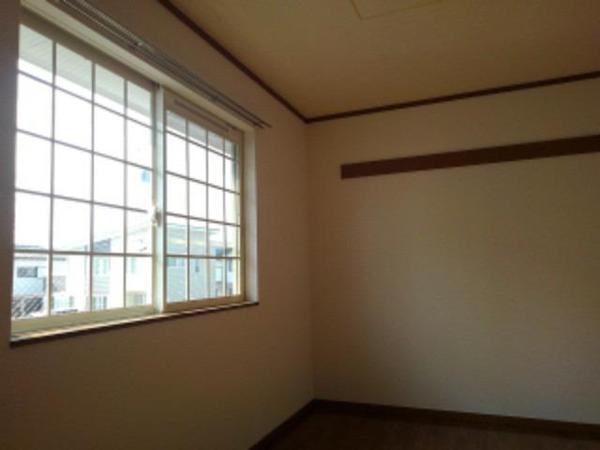 中巨摩郡昭和町清水新居のアパート