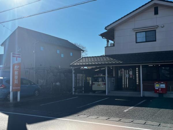 甲府市堀之内町のアパート(甲府中町簡易郵便局)