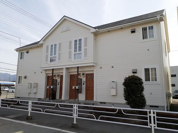 甲府市堀之内町のアパート