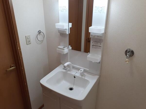 甲府市堀之内町のアパート