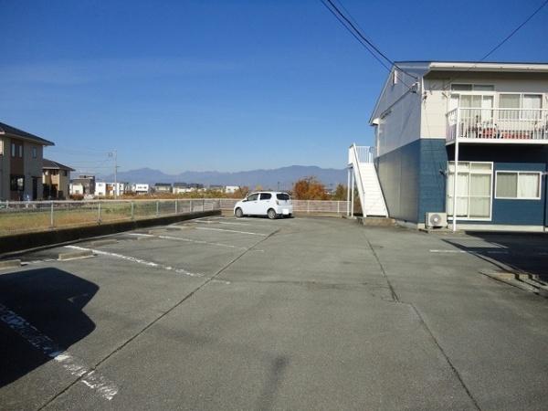 甲府市上今井町のアパート
