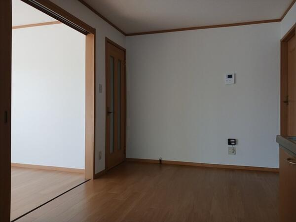 南アルプス市上宮地のアパート