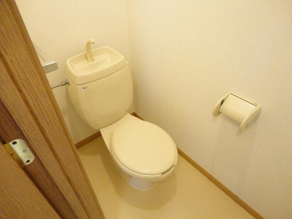 中巨摩郡昭和町紙漉阿原のアパート