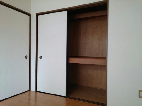 中央市山之神のアパート