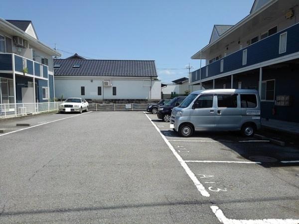 中央市山之神のアパート