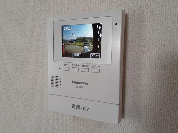 中央市布施のアパート