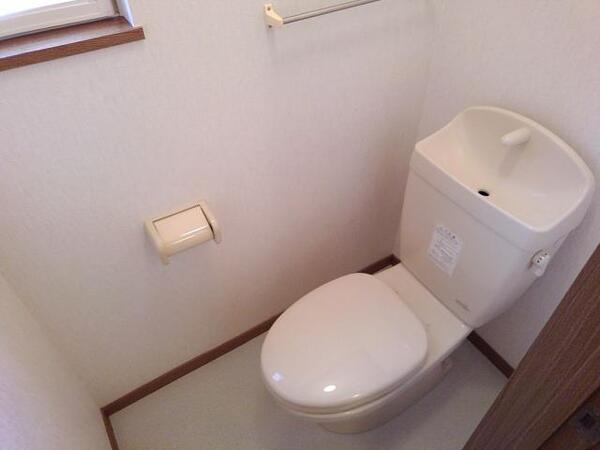 甲斐市竜王新町のアパート