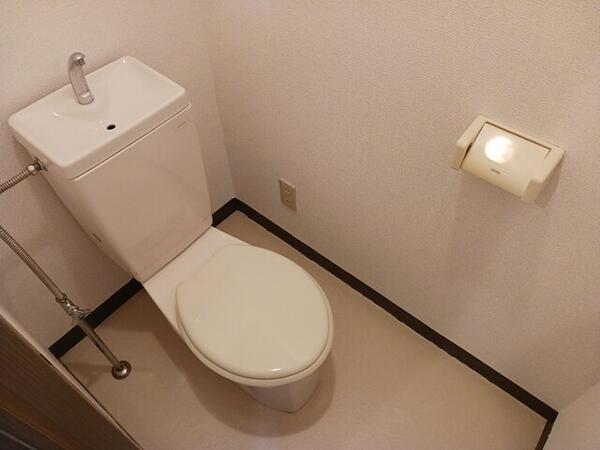 南アルプス市桃園のアパート