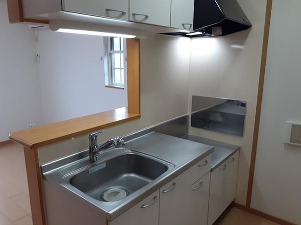 中巨摩郡昭和町築地新居のアパート