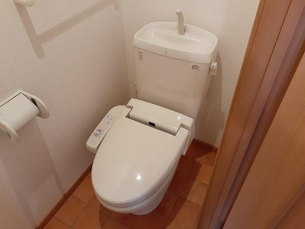 中巨摩郡昭和町築地新居のアパート