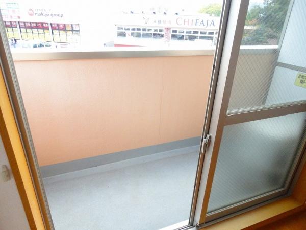 甲府市湯村１丁目のマンション