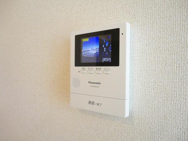 中央市東花輪のアパート