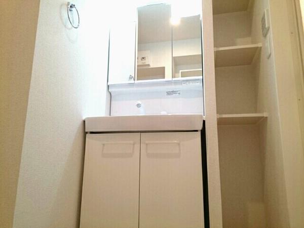 甲府市上石田２丁目のアパート