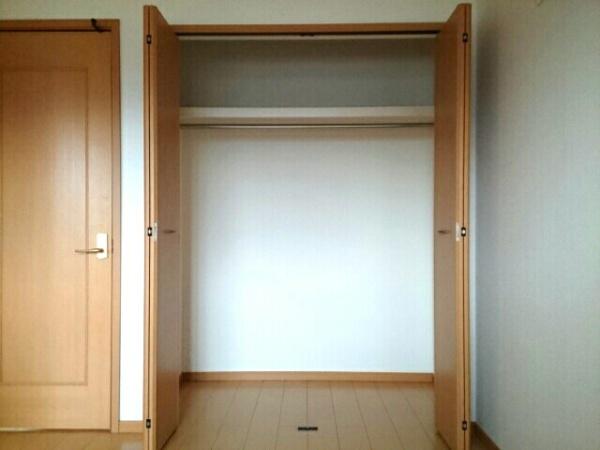 笛吹市春日居町桑戸のアパート