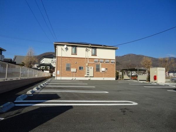 甲斐市島上条のアパート