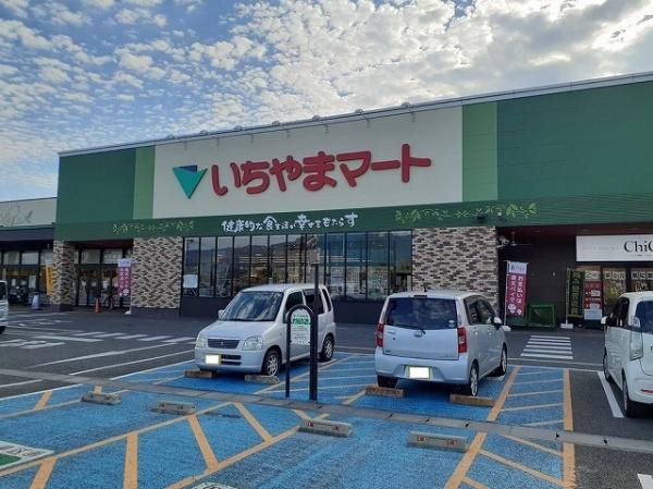 甲斐市富竹新田のアパート