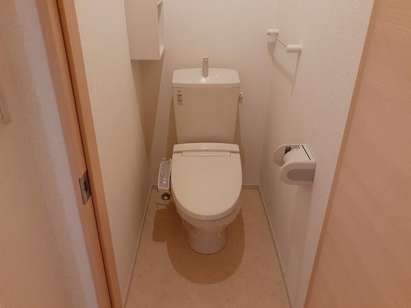 中巨摩郡昭和町築地新居のアパート