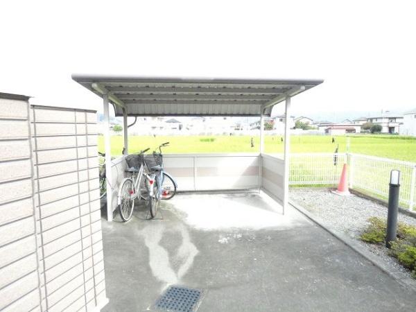 甲斐市大下条のアパート