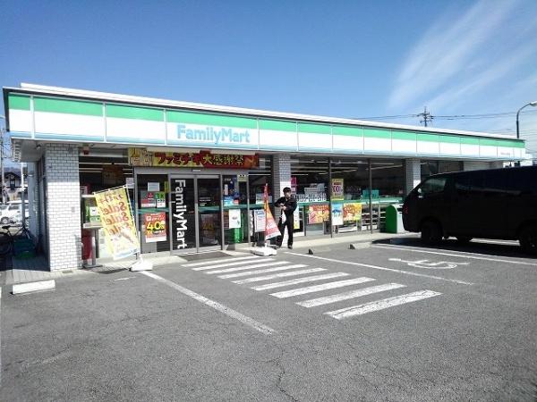 甲府市中小河原町のアパート